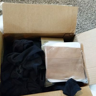 MIXED LOT OF 11 ASSORTED PANTYHOSE & TIGHTS IN VARIOUS COLORS & SIZES